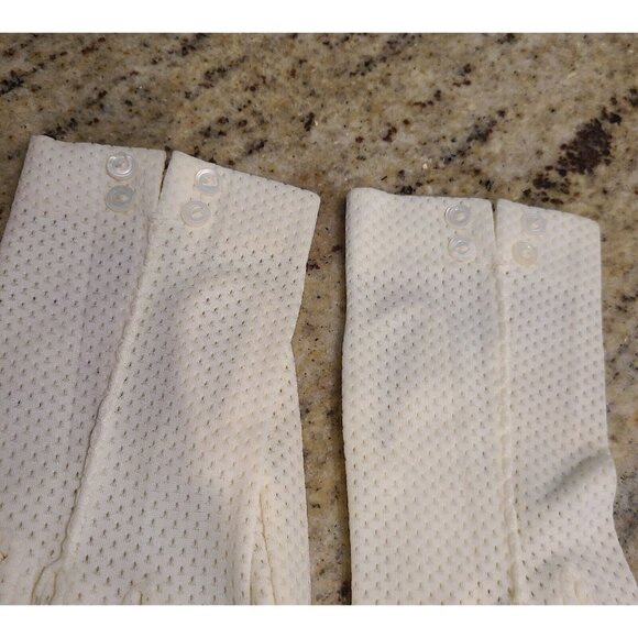 Vtg Size S Stretch Nylon Off-White 7.5" Formal Gloves Perforated Stripe Buttons - Picture 4 of 16